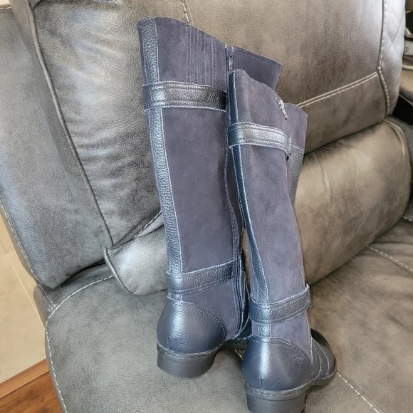 Clarks Whistle Whey wide leg boots dark Navy blue size 9.5 - Picture 5 of 9